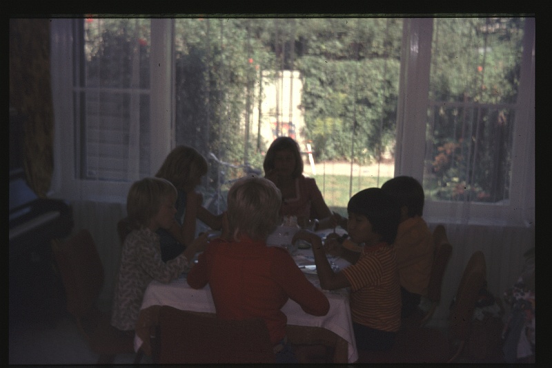 13.Delft aug 1975 Brigitte,Marion,Marius,Peter,San,Peter.JPG